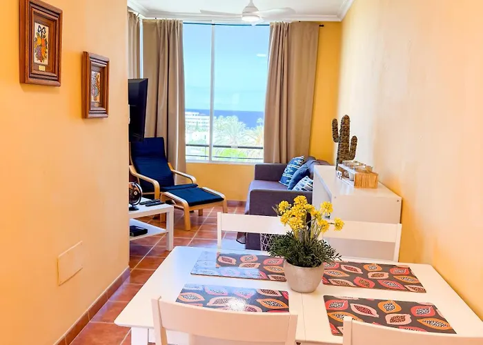 Piso Agaves 阿德耶